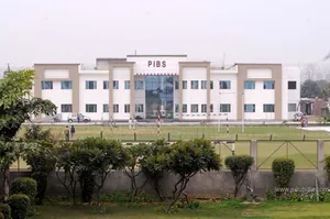 Pinewood International Boarding School logo