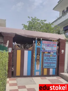 RISING STAR PLAY SCHOOL logo