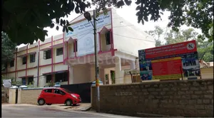 SEVENTH DAY ADVENTIST SCHOOL & PU COLLEGE logo