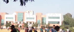 ST JOHNS HIGH SCHOOL logo