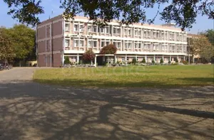 St.Josephs Convent School  logo