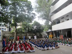 The Mothers Integral School logo