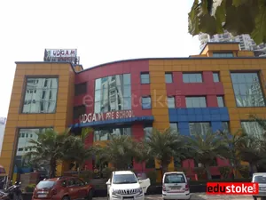 Udgam Play School logo