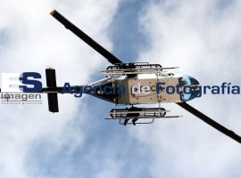 Helicóptero de la Policía estatal - ES imagen agencia de fotografía