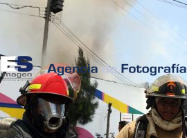 Incendio en JUMBO - ES imagen agencia de fotografía