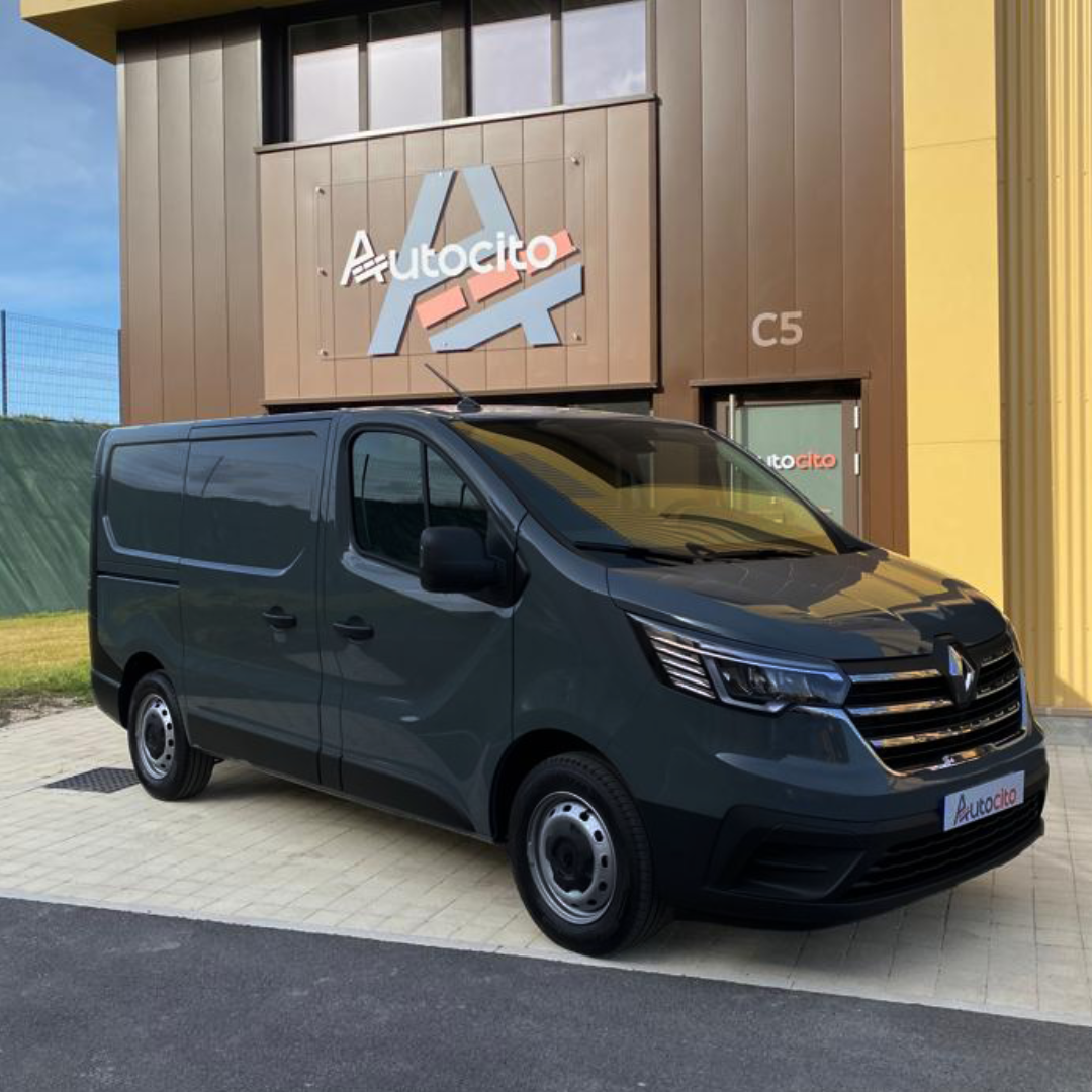 Renault Trafic L1H1 Gris Comete