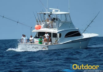 Summer Time Deep Sea Fishing in Destin, Florida - Charter Boat Sea