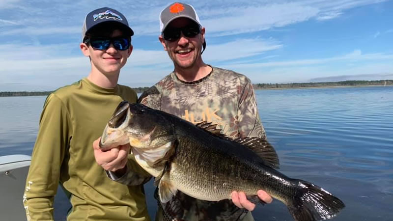 Lake Okeechobee: Premier Bass Fishing Destination: Book Tours