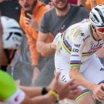 Le XV de France impressionnant, Pogacar toujours en quête de victoires, Djokovic surprenant : bilan du week-end sportif