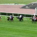 Marhoona triomphe face à Wodeton lors du Golden Slipper à Rosehill, le 22 mars 2025