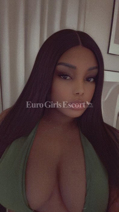 Bella - escort gallery photo 3