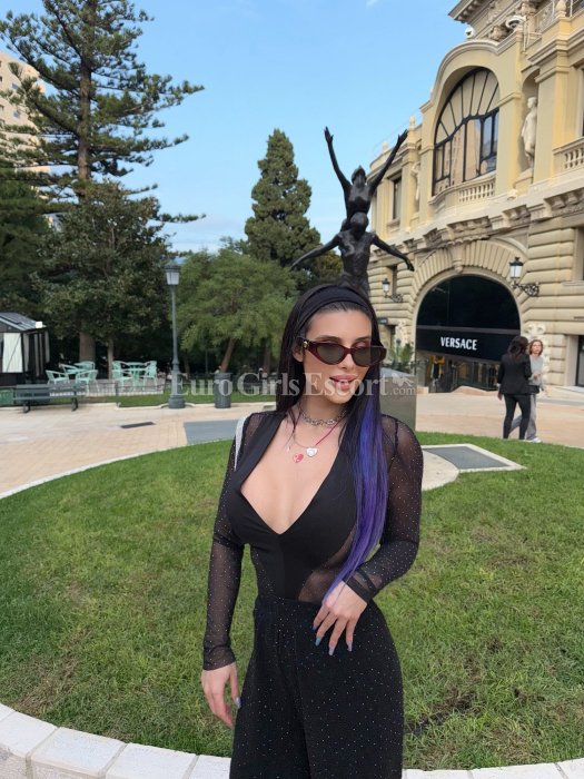 Daisy Fay - escort gallery photo 4