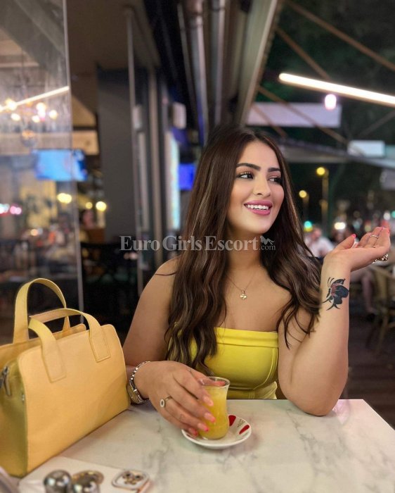 Mona - escort gallery photo 5