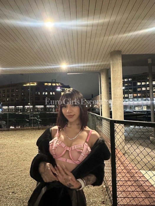 Sharon - escort gallery photo 4