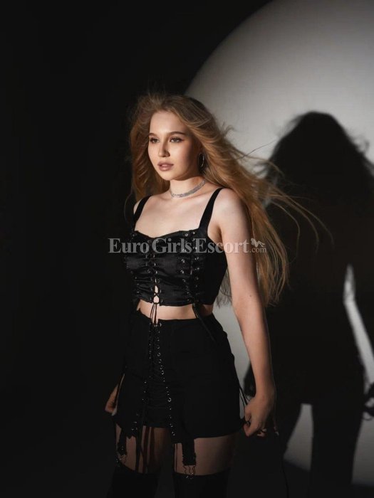 Ulia - escort gallery photo 2