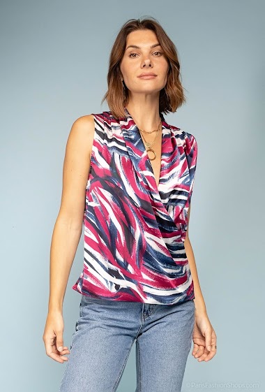 Printed wrapped top