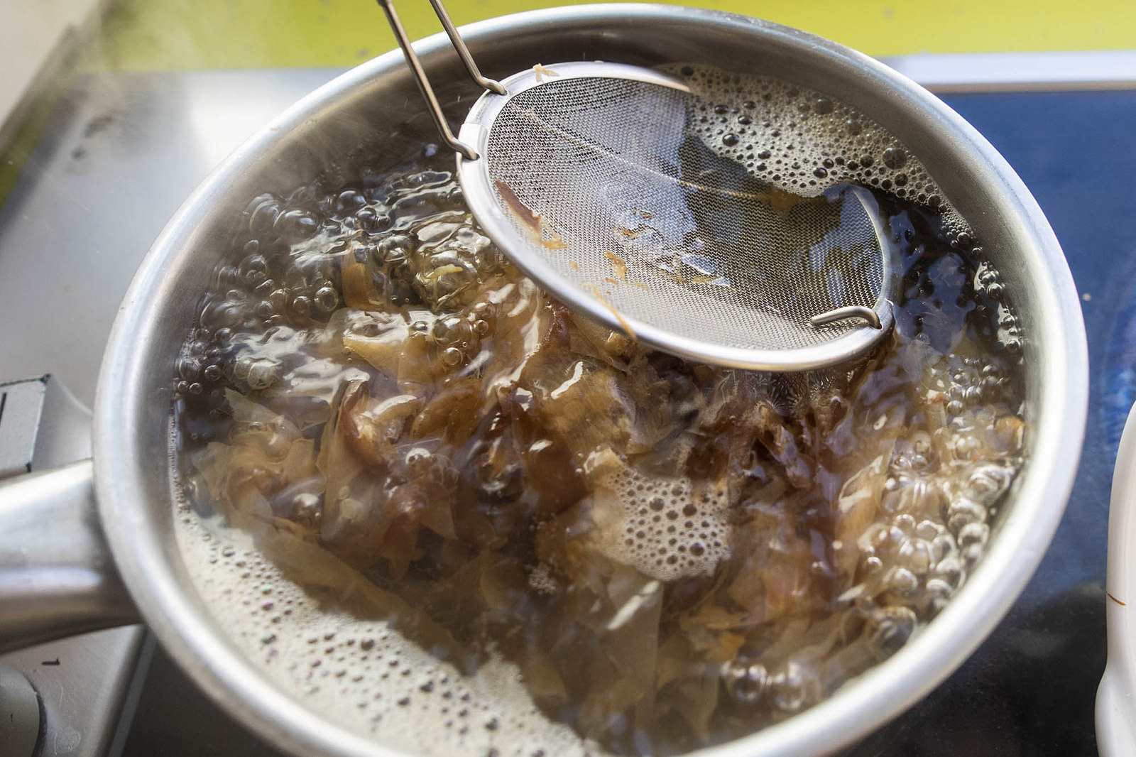 Dashi ou le bouillon de base de la cuisine japonaise