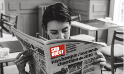 Journal sud ouest noir et blanc