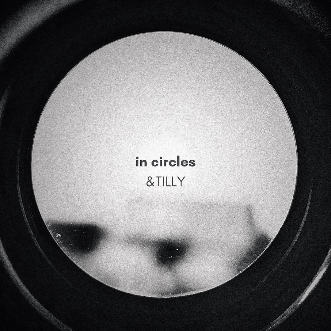 In Circles cover