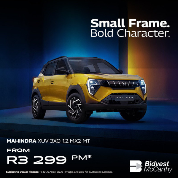 Mahindra XUV 3X0 1.2 MX2 MT image