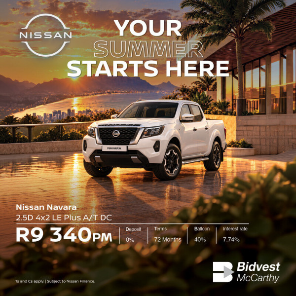 Nissan Navara 2.5D 4x2 LE Plus A/T DC image
