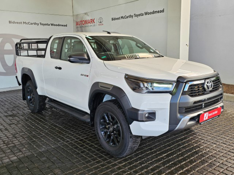 2023 TOYOTA HILUX 2.8 GD-6 RB LEGEND 4X4 A-T P-U E-CAB