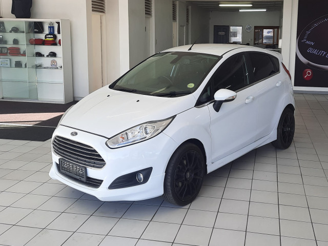 Used FORD FIESTA 1.0 ECOBOOST TITANIUM 5DR