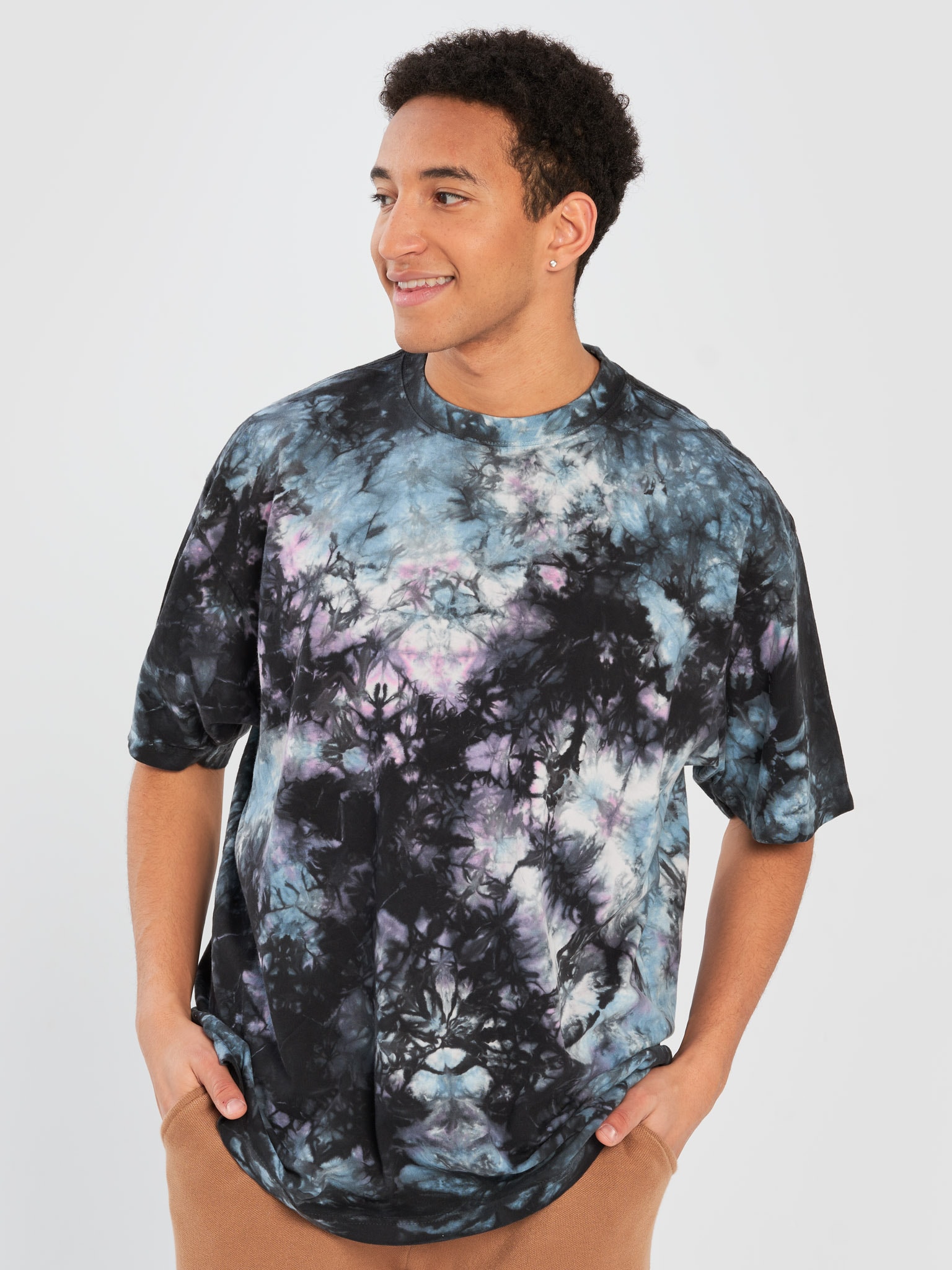 Oversized tie-dye t-shirt