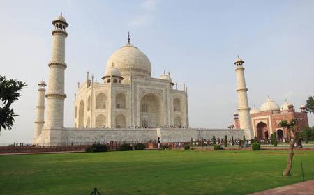 12-Stunden Agra Taj Mahal Tagesausflug von Delhi mit…