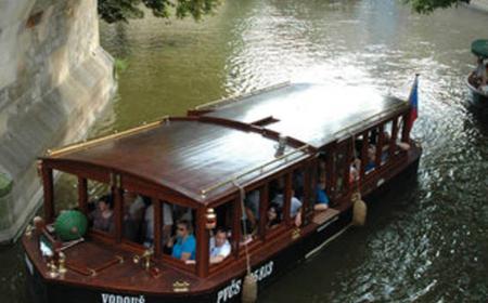 Prag: Sightseeing-Bootstour auf der Moldau