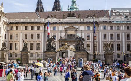 Ohne Anstehen: Eintrittskarten für die Prager Burg