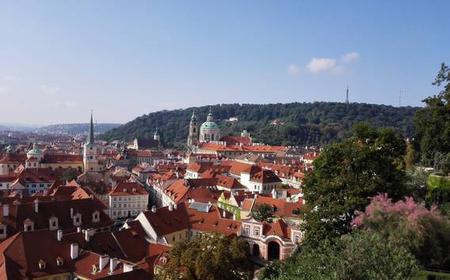 Prag: große halbtägige Stadttour mit dem Auto