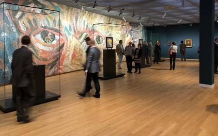 Skip-the-line-Van-Gogh-Museum & Red Light District-Tour