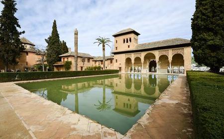 Granada: Alhambra und Generalife