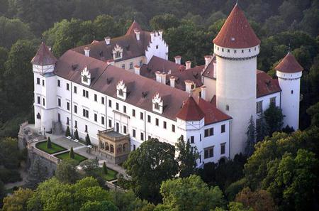 Halbtagesausflug von Prag zum Schloss Konopischt