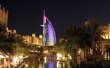 Dubai bei Nacht: Vierstündiger Stadtrundgang
