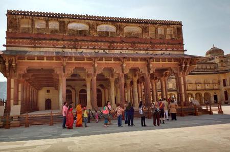 2 Tage private Tour Jaipur ab Delhi: City Palace, Hawa Mahal, Amber Fort