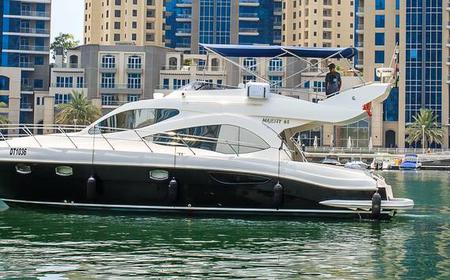 2-Stunden-Private Yacht Cruise rund um Burj Al Arab
