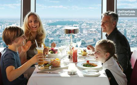 Ohne Anstehen: Berliner Fernsehturm und VIP-Mittagessen