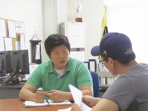 총학생회 사업과 자금 운용에 대해 '물음표'를 던진다.