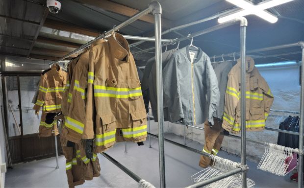 🧑‍🚒👨‍🚒소방관 방화복을 세탁해드립니다..앞으로는 각종 단체복도 가능?