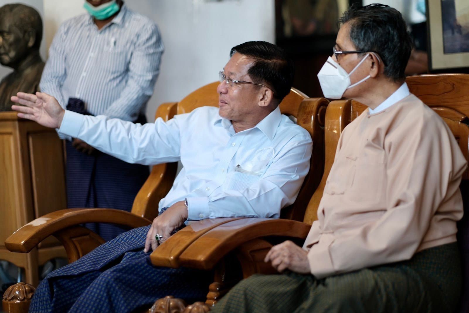 [인물] 버마 현대사의 '영원한 2인자' 띤우Tin Oo 장군 혹은 NLD 민주화 지도자