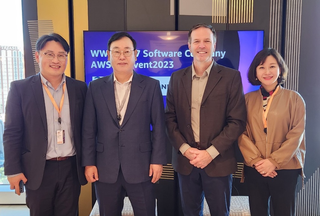 [AWS 리인벤트 2023] 더존비즈온, AWS와 글로벌 SaaS 무대 선다