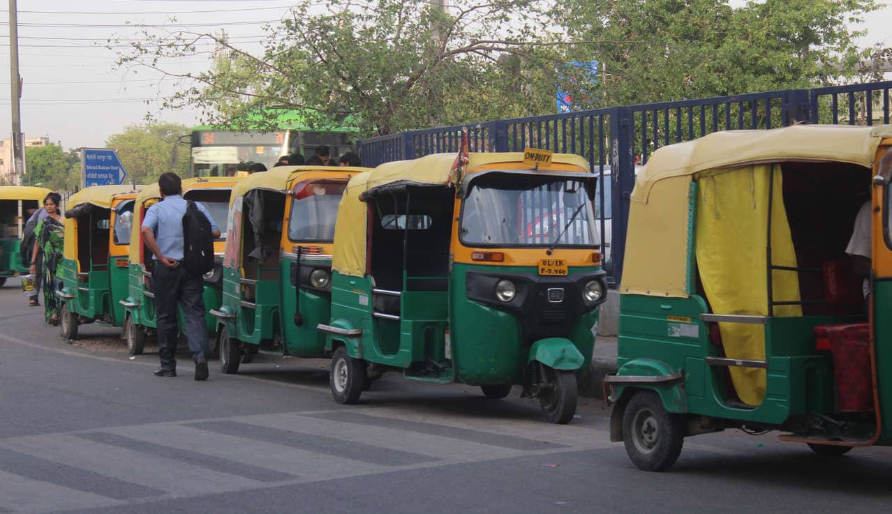 Tracking Air-Pollution In Delhi Using Low-Cost IoT Technology