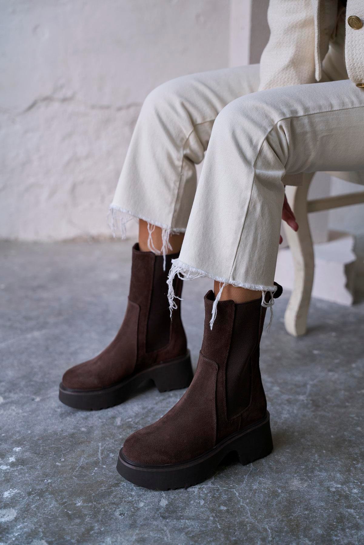 SOSA BROWN SUEDE BOOTS - Image 5