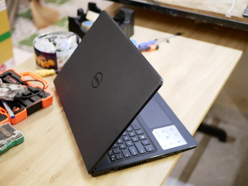 LAPTOP DELL INSPIRON 3576 ( CORE I3-8130U, RAM 4G, HDD 1TB, MÀN HÌNH 15.6 )