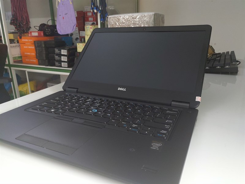 LAPTOP DELL LATITUDE E7450 (I7 5600U, RAM 8GB, SSD 240GB, 14'')