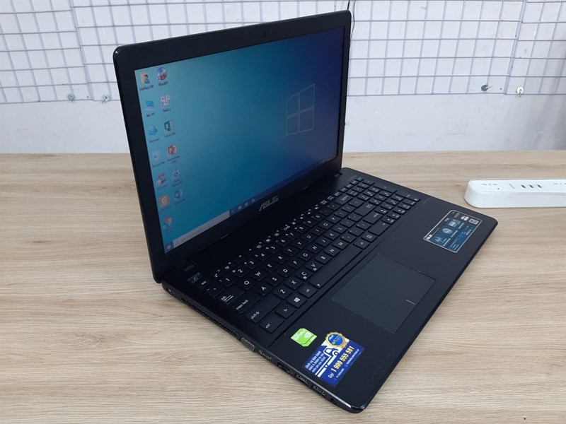 LAPTOP ASUS X550LD (CPU I5 4200U, RAM 4G, SSD 240G, VGA RỜI GT820 2G, MÀN 15.6")