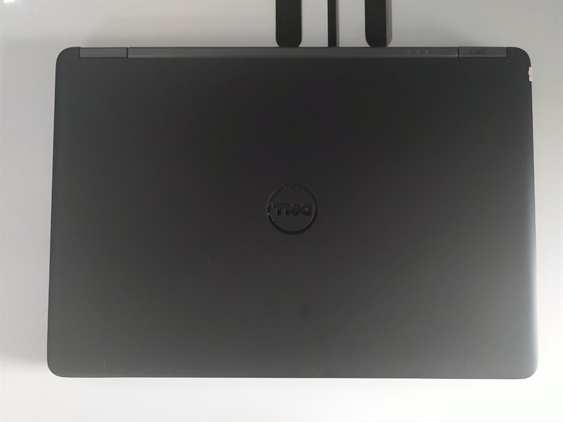 LAPTOP DELL LATITUDE E7450 (I7 5600U, RAM 8GB, SSD 240GB, 14'')