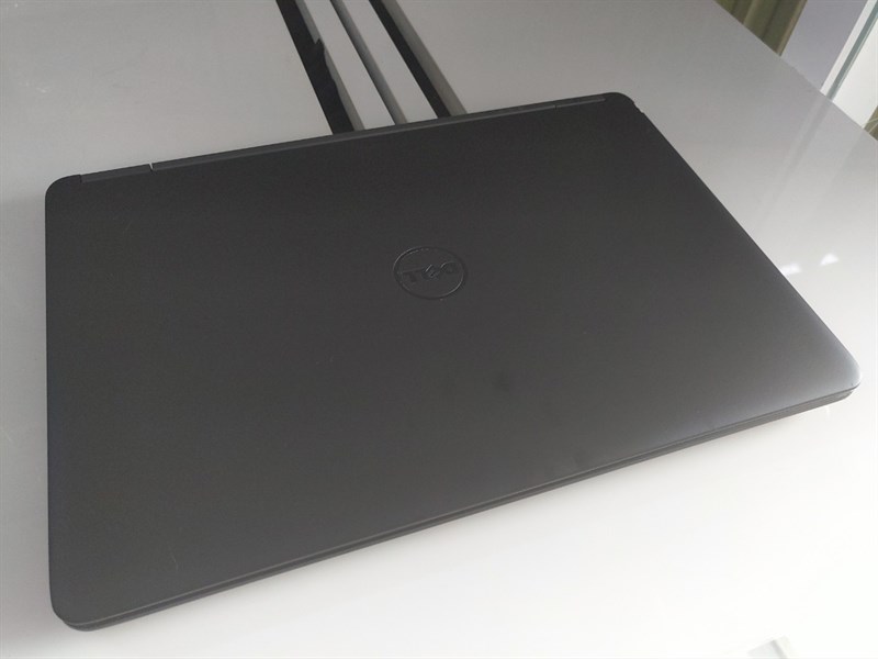 LAPTOP DELL LATITUDE E7450 (I7 5600U, RAM 8GB, SSD 240GB, 14'')